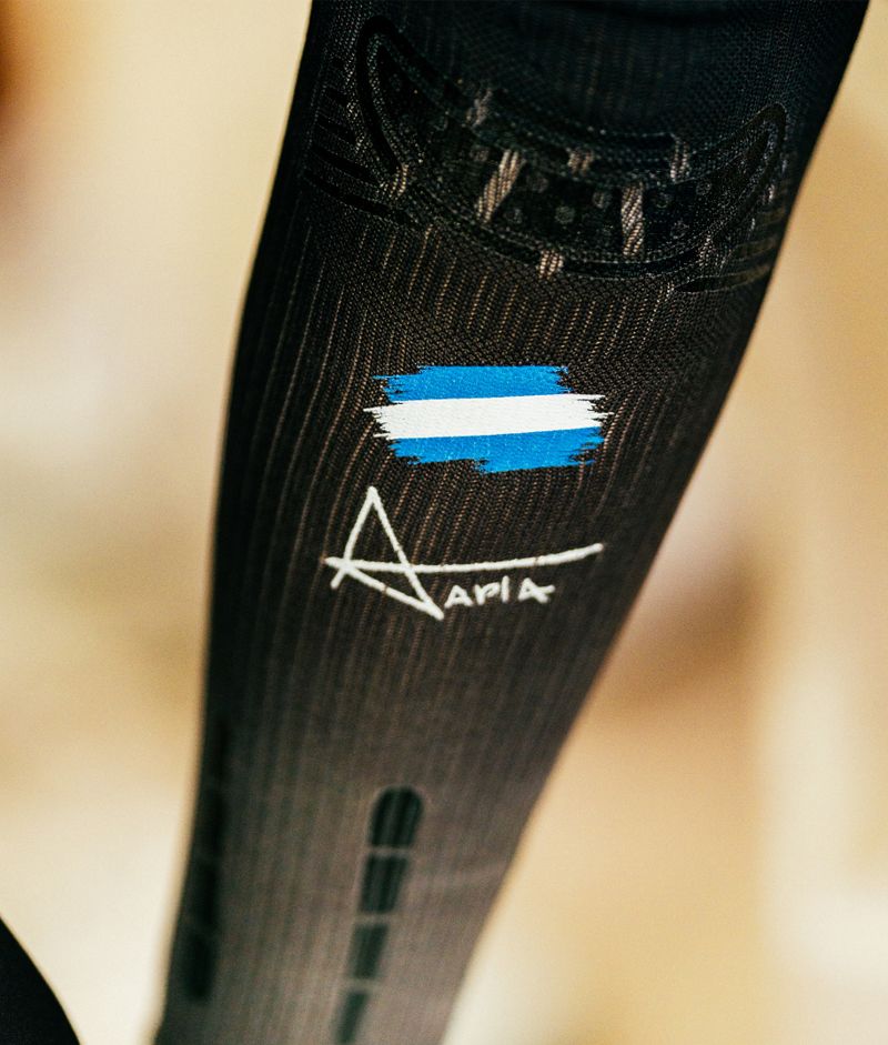 No-Strain-X-Tapia-Sleeve-5