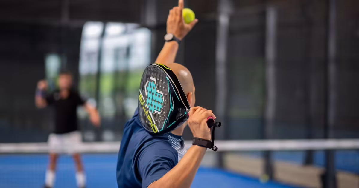 Padel bez bola i kako da zaštitiš zglobove, kolena i leđa