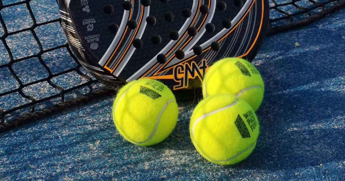 Padel loptice - koliko dugo traju i kada ih treba zameniti